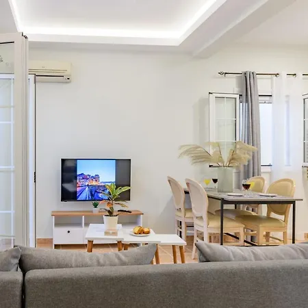 Casa Luminosa Corfu (city)
