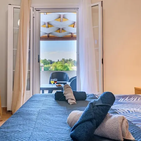 Casa Luminosa Apartment *